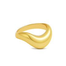 Lumi Wave Ring